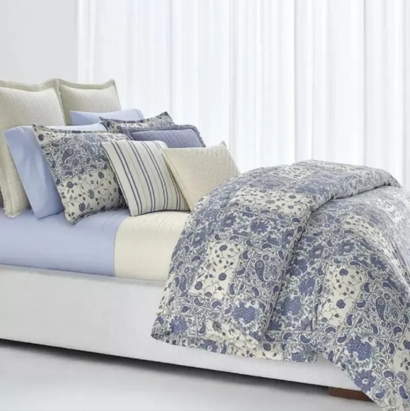 Brand New Ralph Lauren Callen Floral 3 piece Full/Queen comforter set - Picture 2 of 5